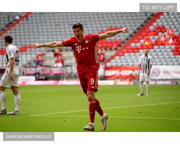 莱万多夫斯基9分钟5球神迹解析：为何成为历史经典