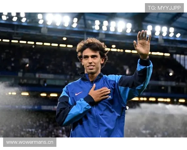 菲利克斯赛场上卖命，场下钱包瘪得跟谁借钱似的？